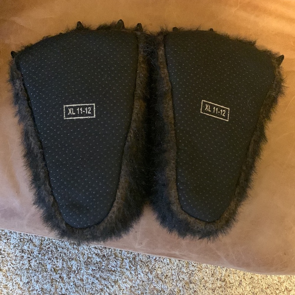 Big Foot / Bear claw Adult size slippers XL Size: 11-12 - Picture 3 of 4